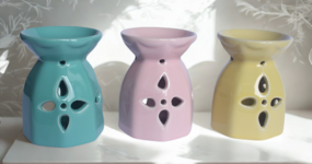 Aroma lampy a svícny: Jak vytvořit doma útulnou atmosféru