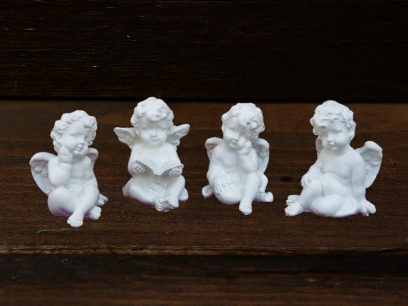 Anděl bílý sedící, 4ks set, 7,5 cm