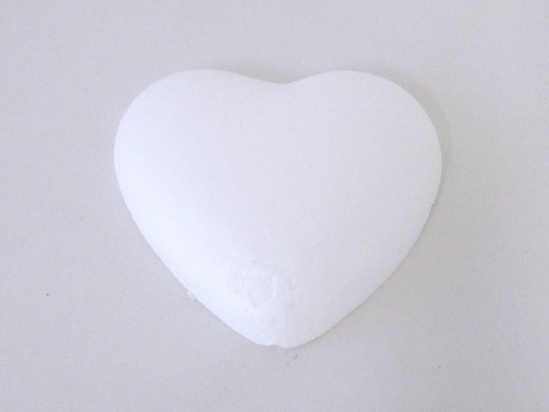 Polystyren - SRDCE plné, 20CM - 1KS